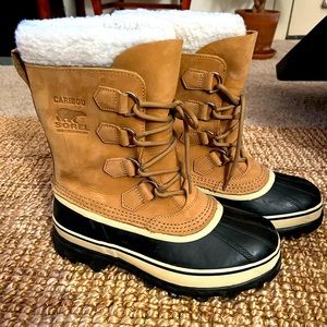 Sorel Caribou Buff NL1005-280 (Women's), size 7.5